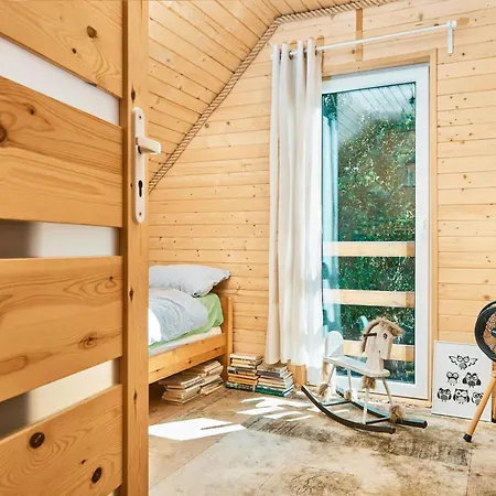 Semesterbostad Near Baltic Sea *