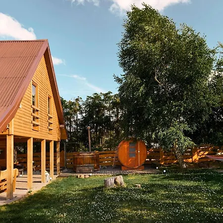 For 6 People With Sauna And Hot Tub